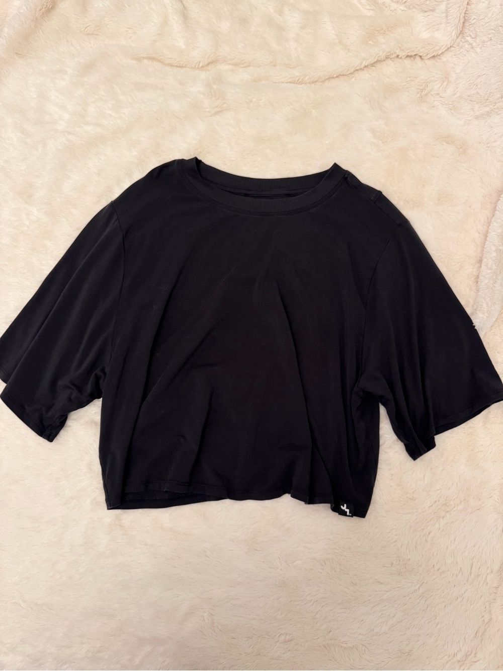 Black Women's Relaxed Boxy Crop Tee - Super Soft